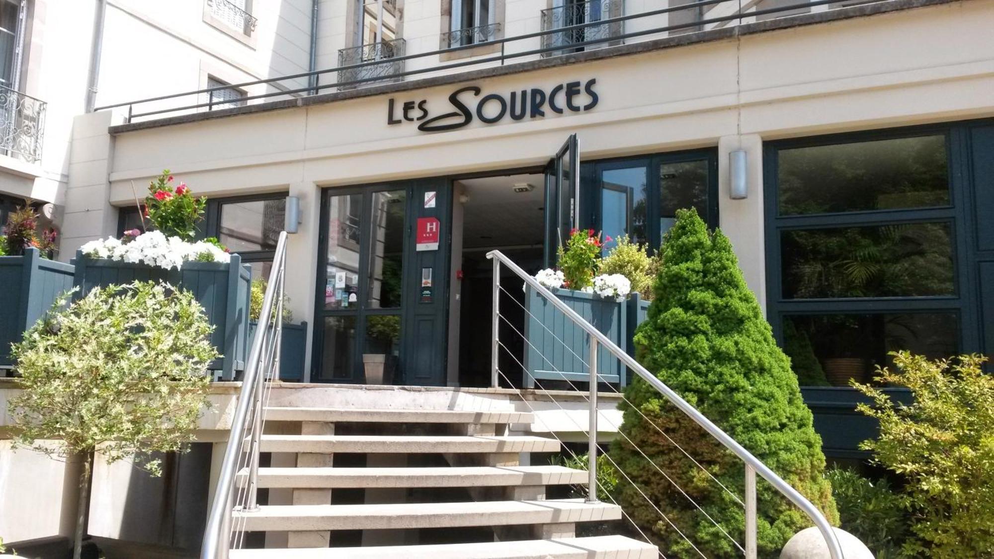 Hotel Cerise - Les Sources Ликсей-ле-Бен Экстерьер фото