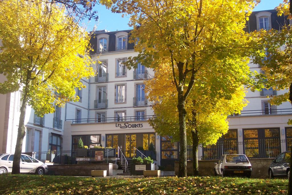 Hotel Cerise - Les Sources Ликсей-ле-Бен Экстерьер фото
